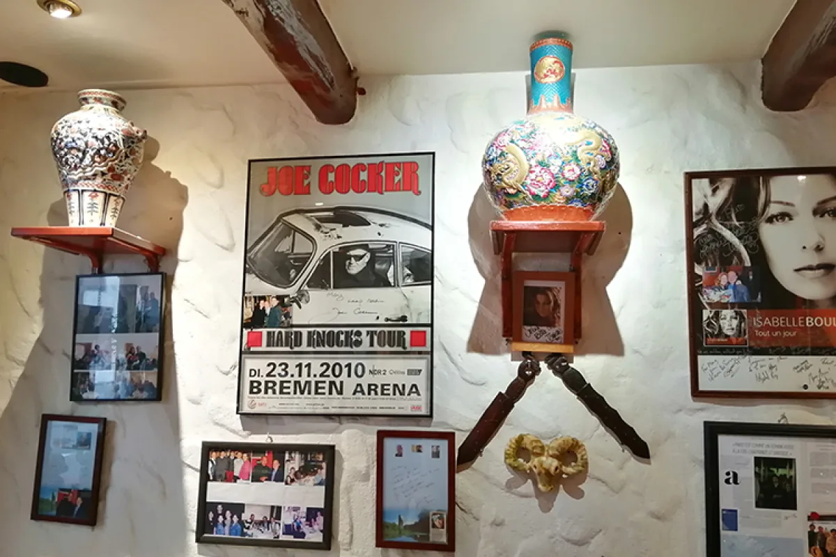 Mur d’archives et souvenirs